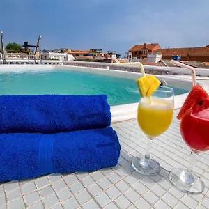 https://3-banderas.cartagena-hotels.org